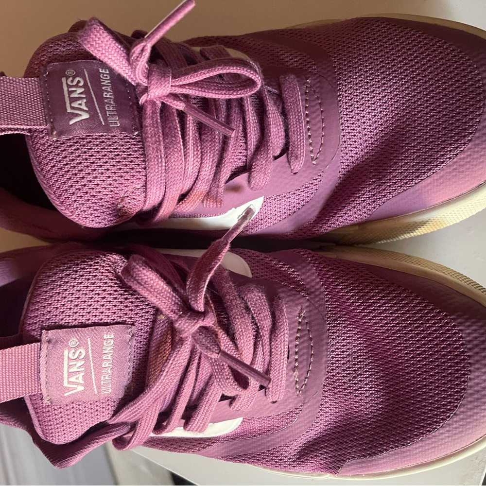 Vans ultrarange shoe